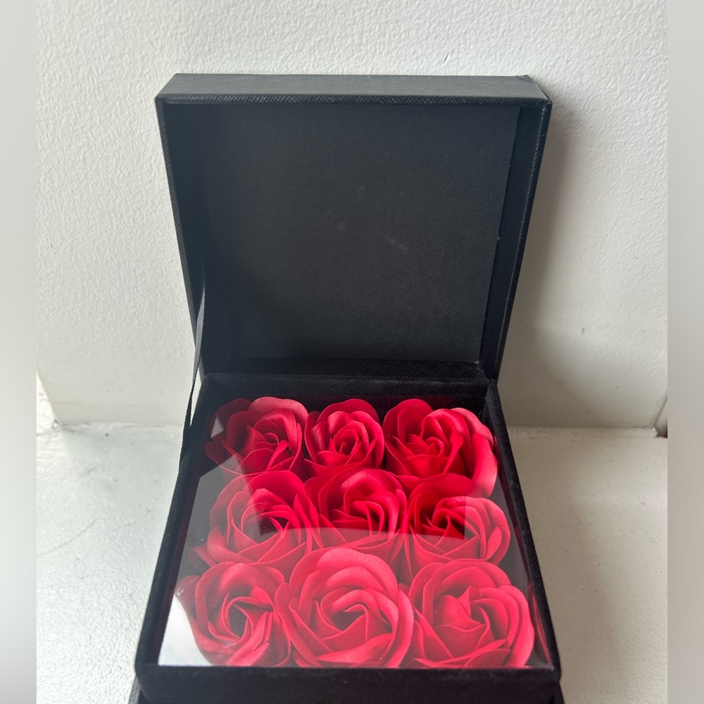 Black Jewelry box